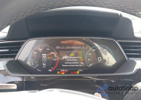 2022 Audi E-Tron Premium Quattro из США, поврежденный, VIN WA1AAAGE3NB004672